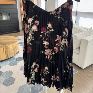 Vince Camuto black floral pleated skirt.